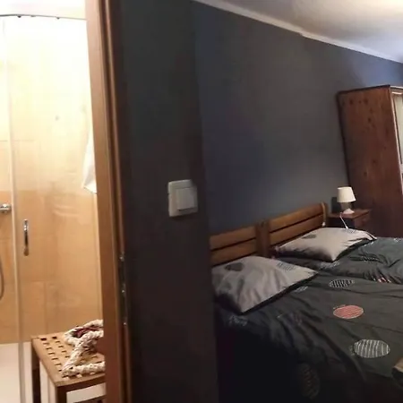 Dworek Nadmorski ホームステイ *